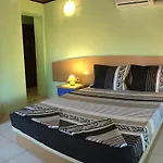 Paradise تشيرنوموريتس