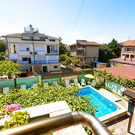 Paradise Homestay szállás *