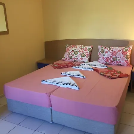 Paradise Homestay szállás *