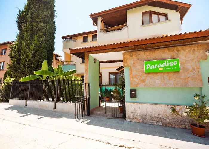 Paradise Homestay Chernomorets